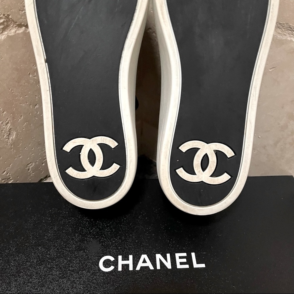 Chanel Pre-Fall 2017 mens leather sneakers - Picture 11 of 16